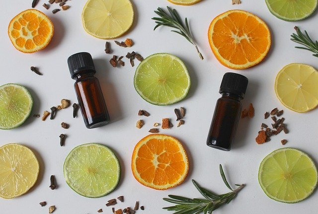 orange essential oil for natural beauty