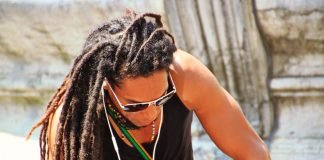 Natural Black Hair Care and What to Look For in Products black hair shampoo