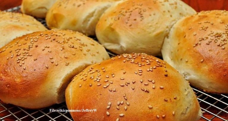 Krachel Recipe- Tasty Moroccan Buns with Orange Flower Water Twist