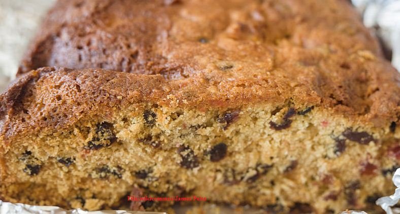 Banana Date Cake with Walnuts (Eggless) ~ Lincy's Cook Art