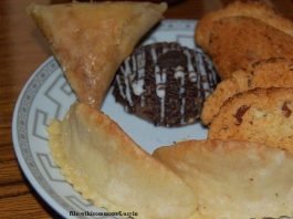 Cornes de Gazelle Recipe-A Moroccan Pastry cornes de gazelle recipe