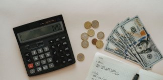 Ways to Manage Your Holiday Spending